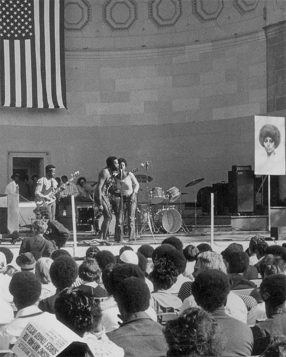 Eugene McDaniels performing at the Angela Davis Fundraiser at the National Mall in Washington, D.C. Photo courtesy of EugeneMcDaniels.com.
